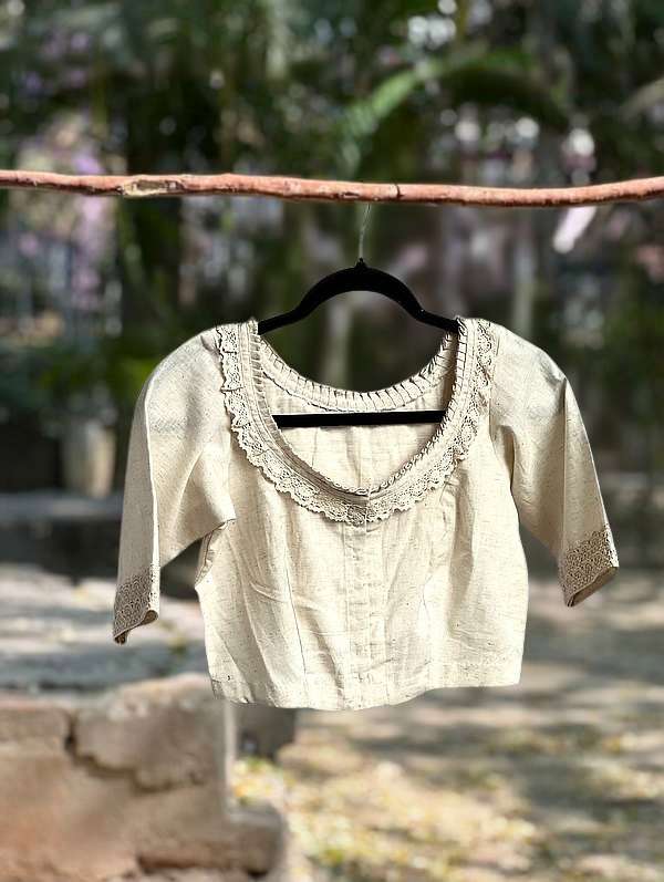 Mohar Kumudini Highback Blouse